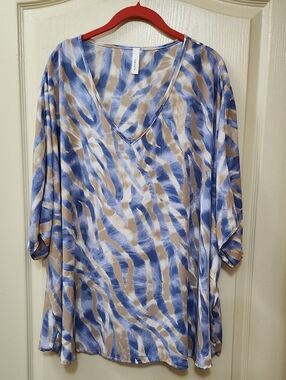TWENTY TEN V-NECK ANIMAL TUNIC BLOUSE
